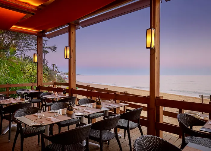 Holiday Inn Armacao de Pera