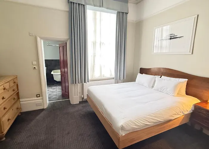 Top Brighton Gay Hotels & Accommodations