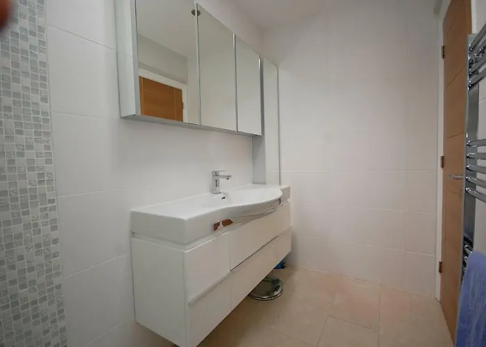 Top Hoddesdon Hotels for Every Traveler